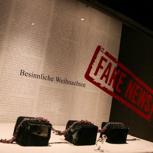 Ausstellungen >