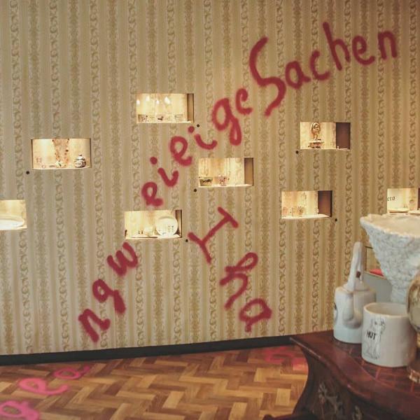 Ausstellungen >